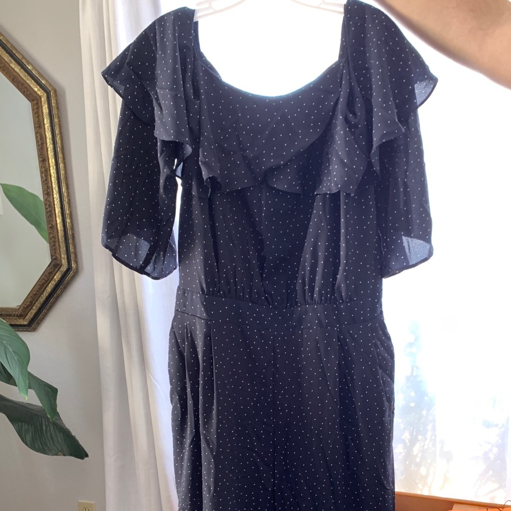 Romper / Jumpsuit, open shoulder
Gibson Latimer